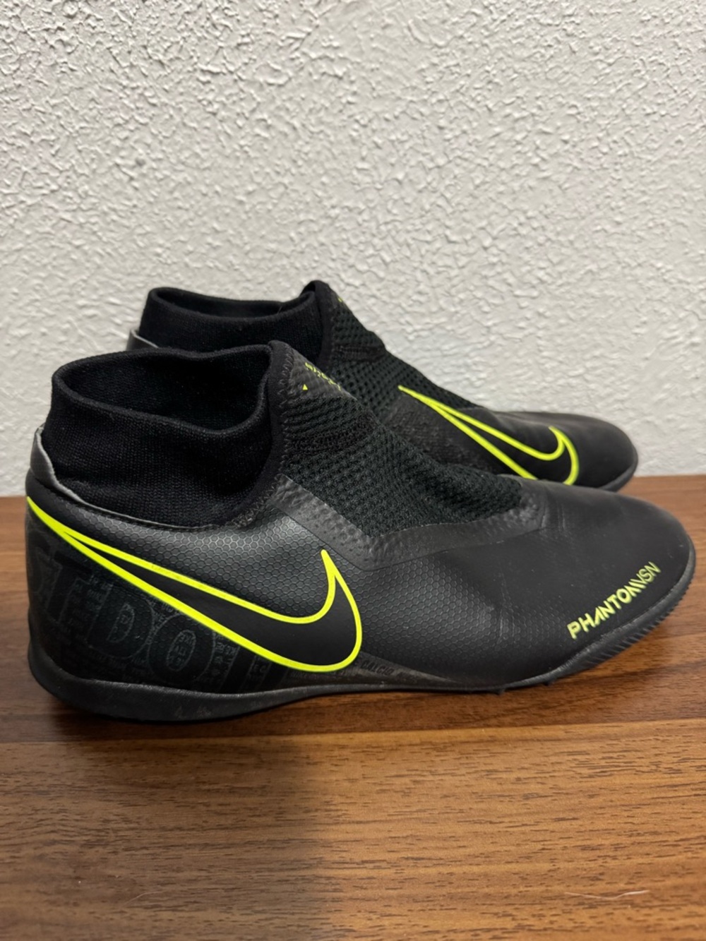 Nike Phantom VSN Academy DF TF Men's 6.5 Black/Volt NIB Soccer Shoes